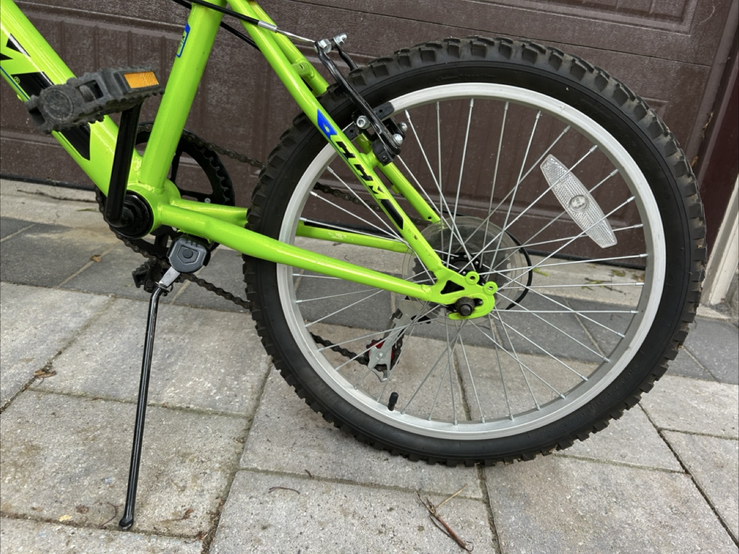 CCM FS2.0 Green/Blue Kids Bike - photo 3