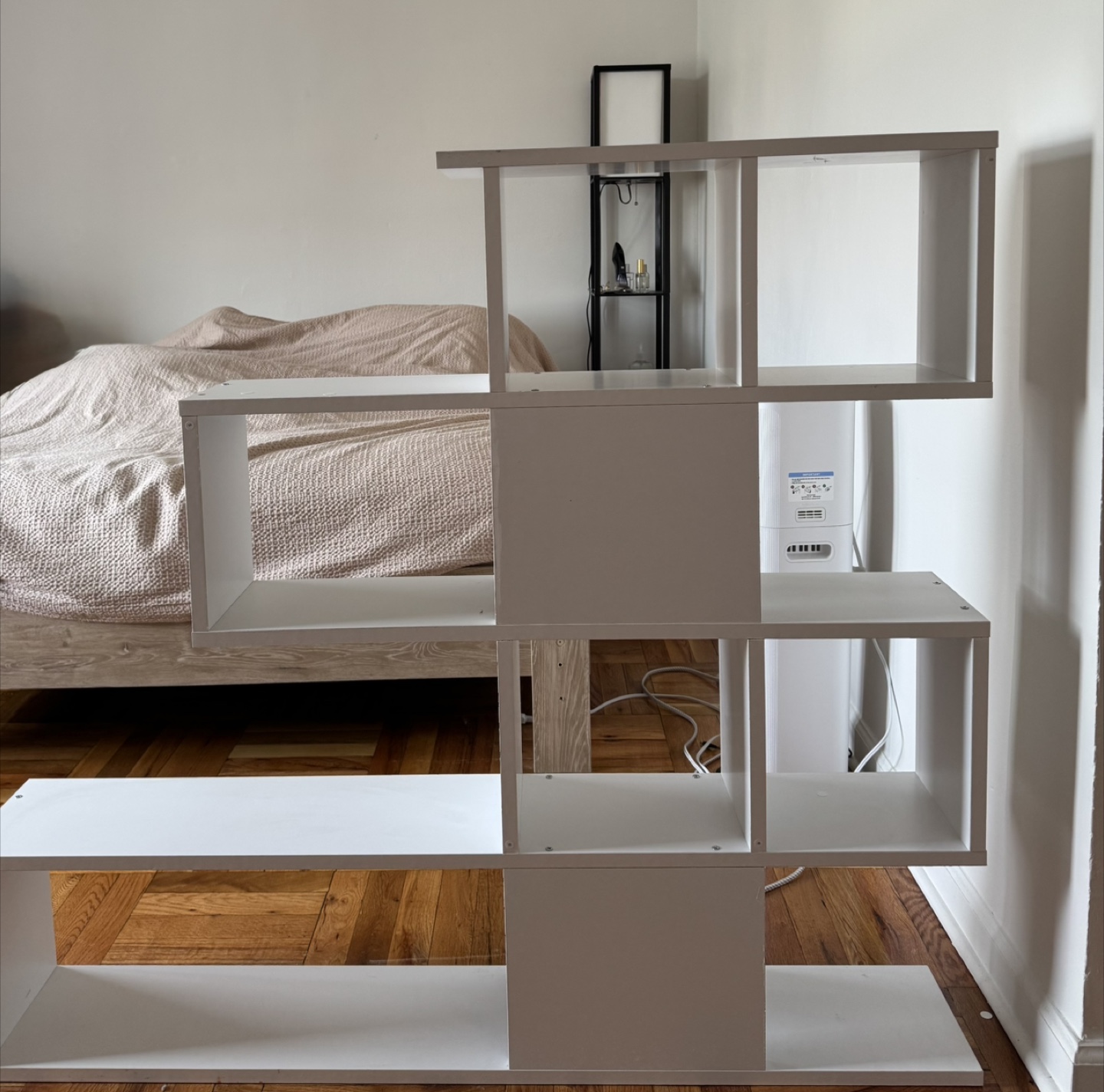 Geometric Bookshelf - photo 2
