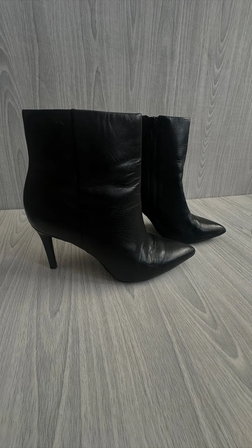 ALDO Black Heeled Boots - Size 6.5 thumbnail