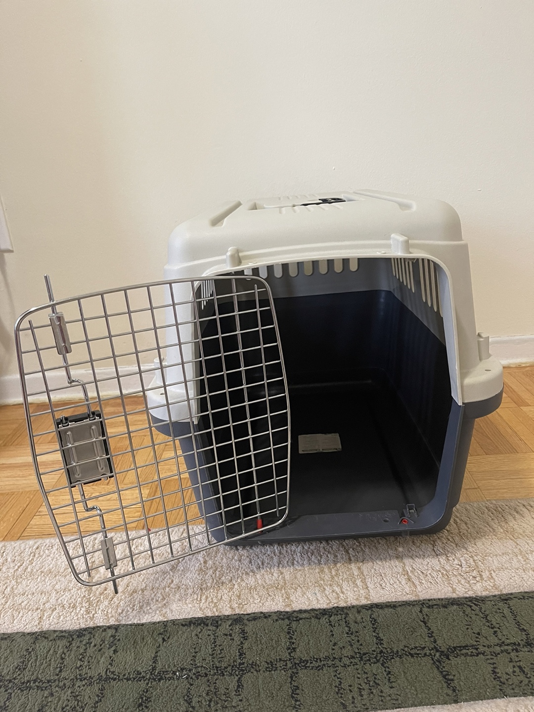Pet Carrier - Grey & White - photo 3
