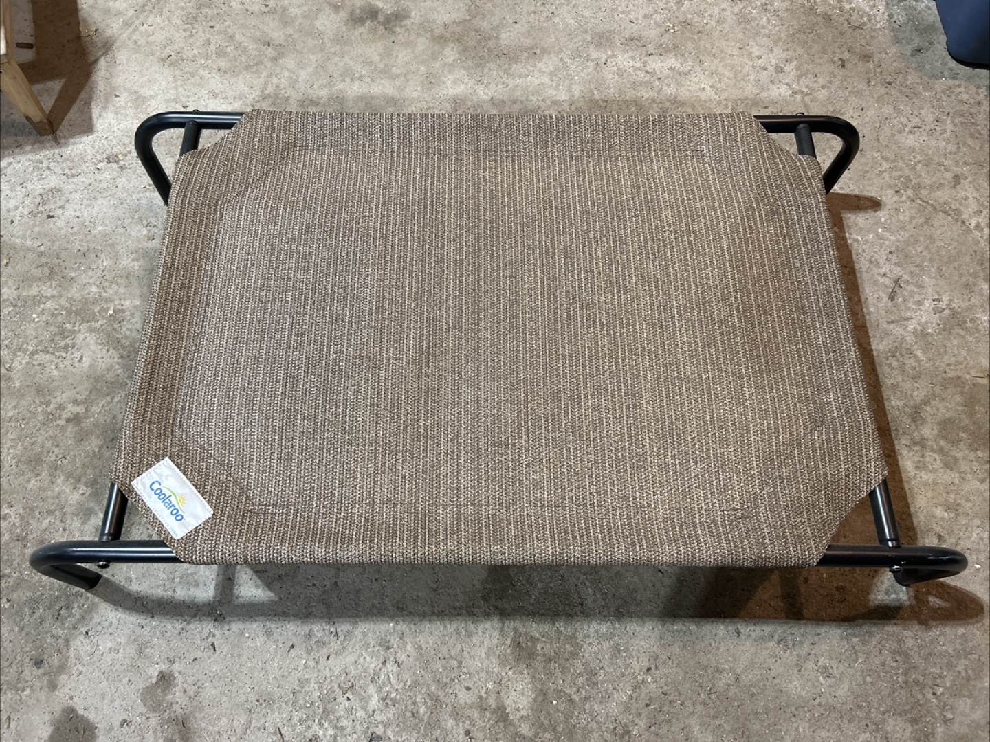 Coolaroo Pet Bed - Elevated Design