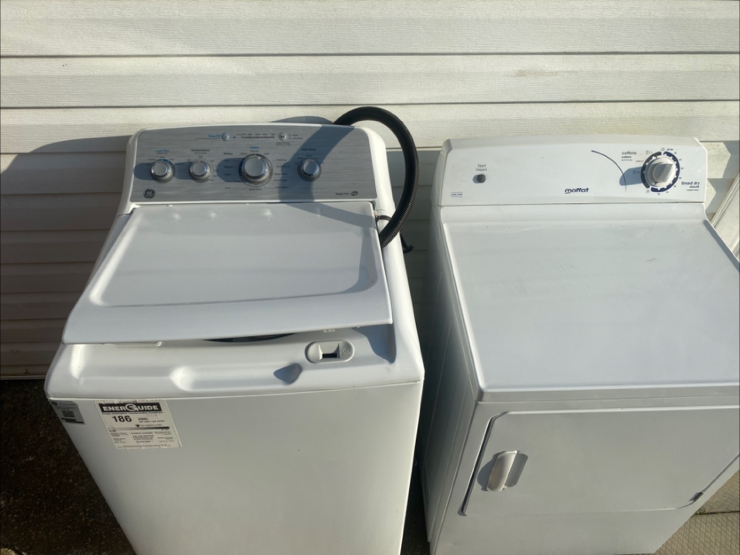 GE Washer & Moffat Dryer Set - Laundry Appliances - photo 2