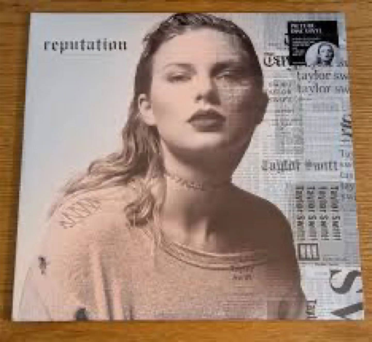 Taylor Swift Reputation Picture Disc Vinyl thumbnail