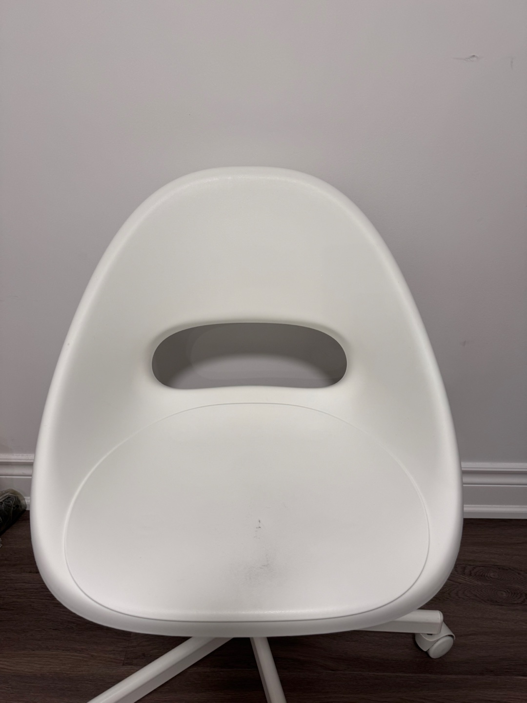 IKEA Vilgot White Swivel Chair - photo 4