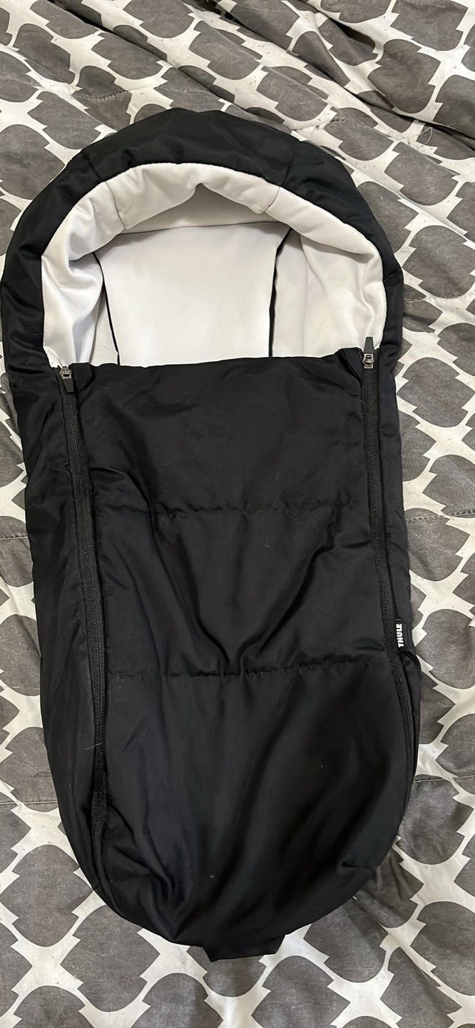 Thule Newborn Nest - Black - photo 2