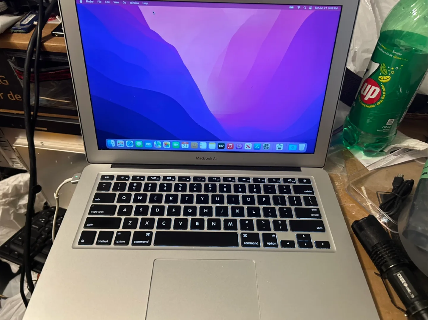2017 MacBook Air, i5, 8GB RAM, 128GB SSD thumbnail