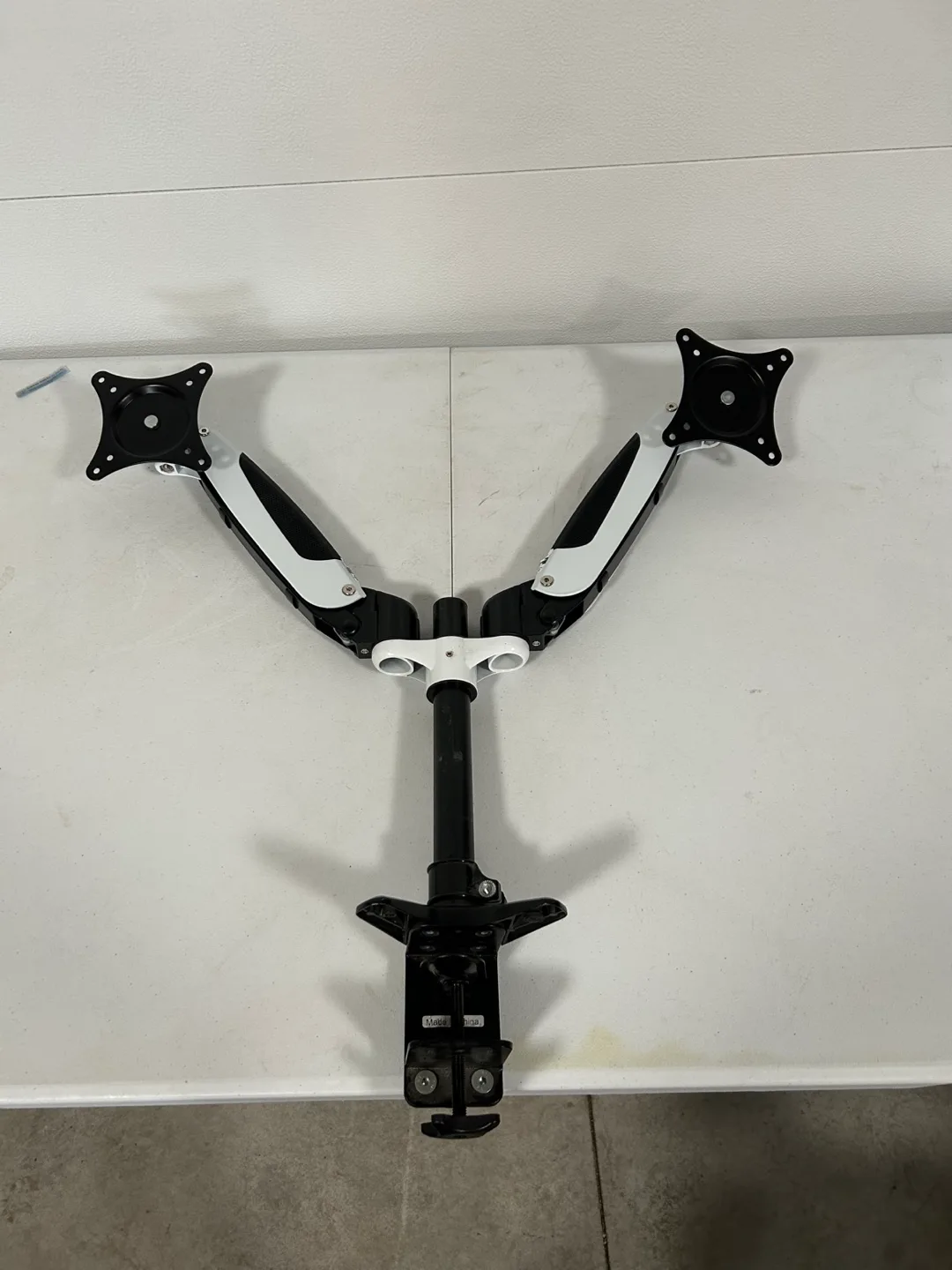 Dual computer monitor mount thumbnail