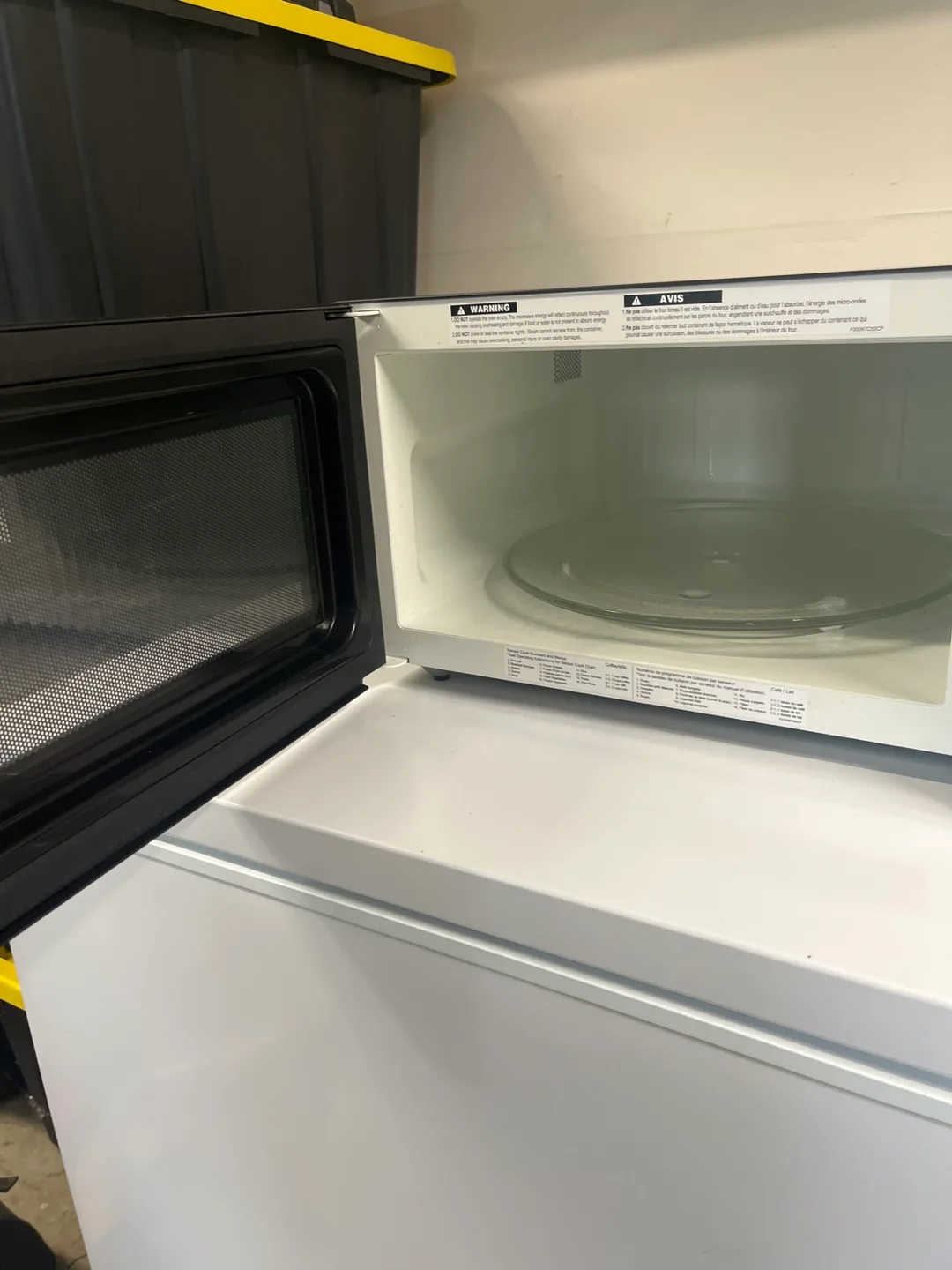 Panasonic NN-ST763S Cyclonic Inverter Microwave image indicator(3)