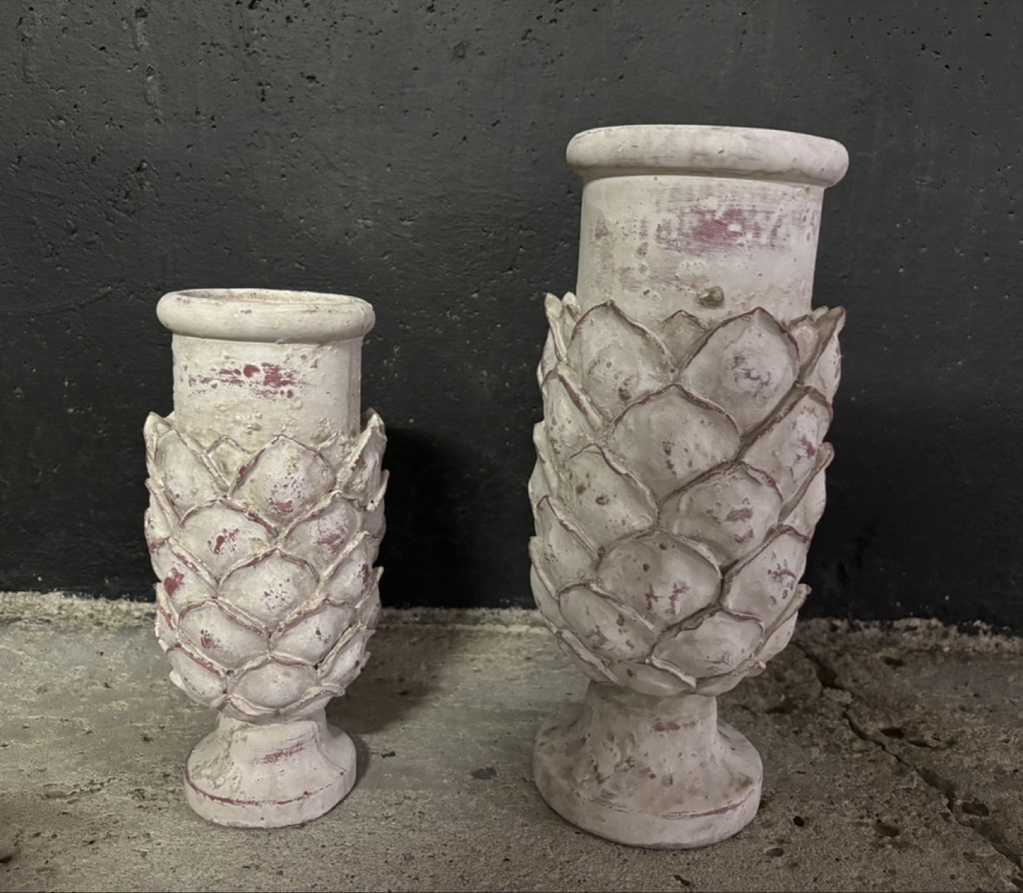 Decorative Pinecone Vase Set