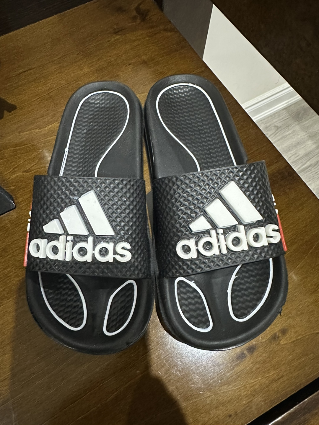 New Adidas Black Slides - Size 4 kids