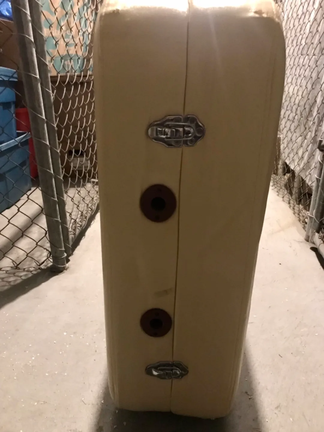 Massage Table (retail $250) w/ Arm Rest+Face Cradle image indicator(8)