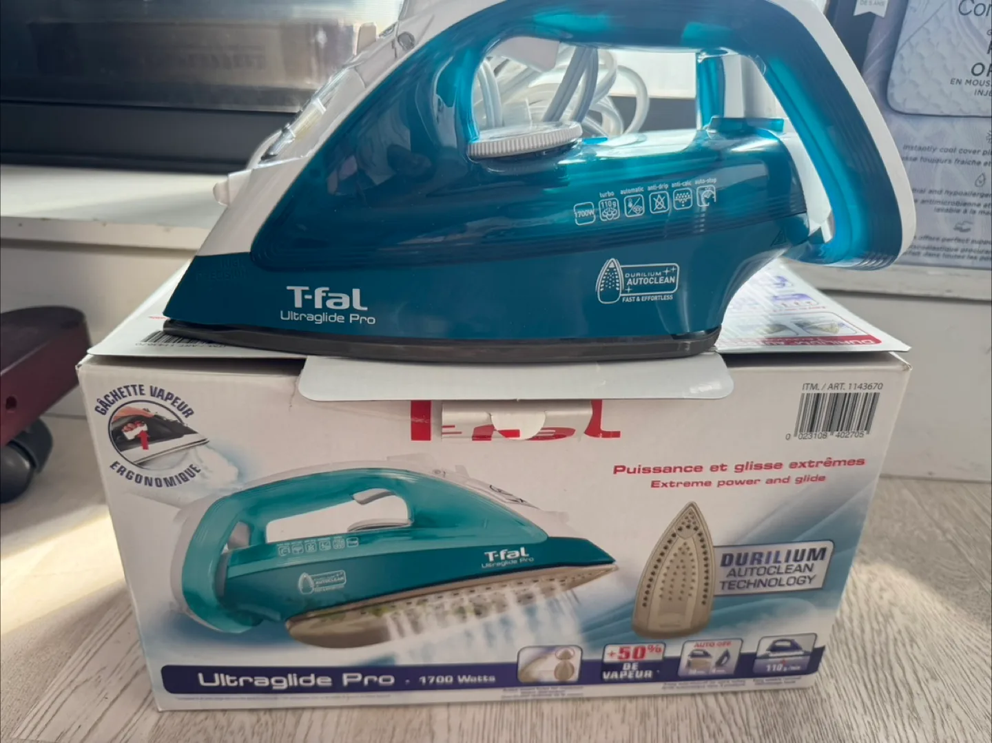 T-fal Ultraglide Pro Iron thumbnail