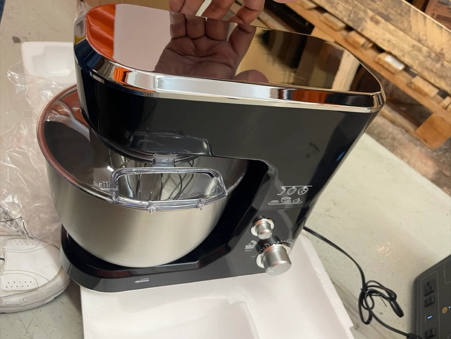 Cusimax Kitchen Mixer CMKM-150 - Brand New! thumbnail