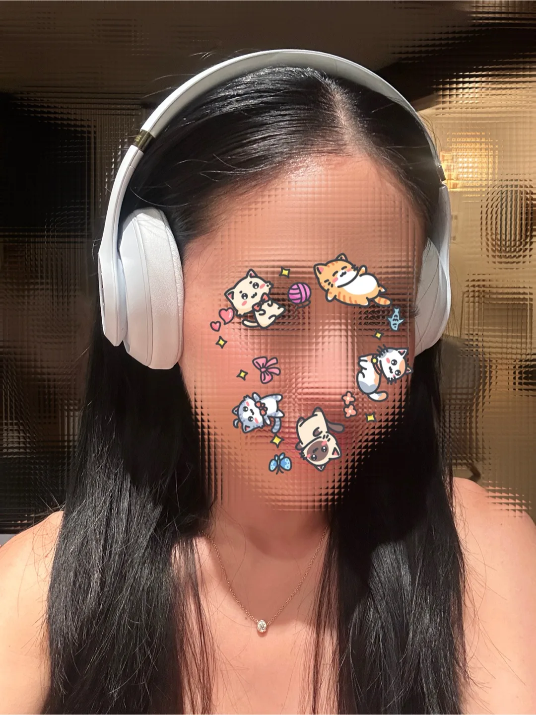 Beats Studio 3 Wireless Headphones - White image indicator(2)