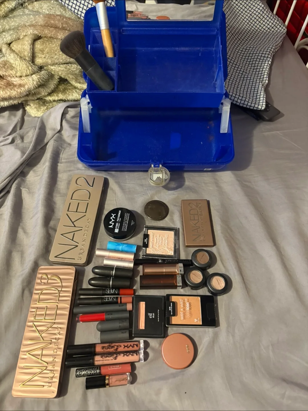 Urban Decay, NYX, Wet n Wild Makeup Lot thumbnail