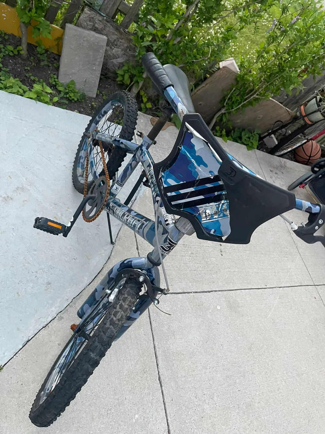 18" Bike - Great Condition image indicator(2)