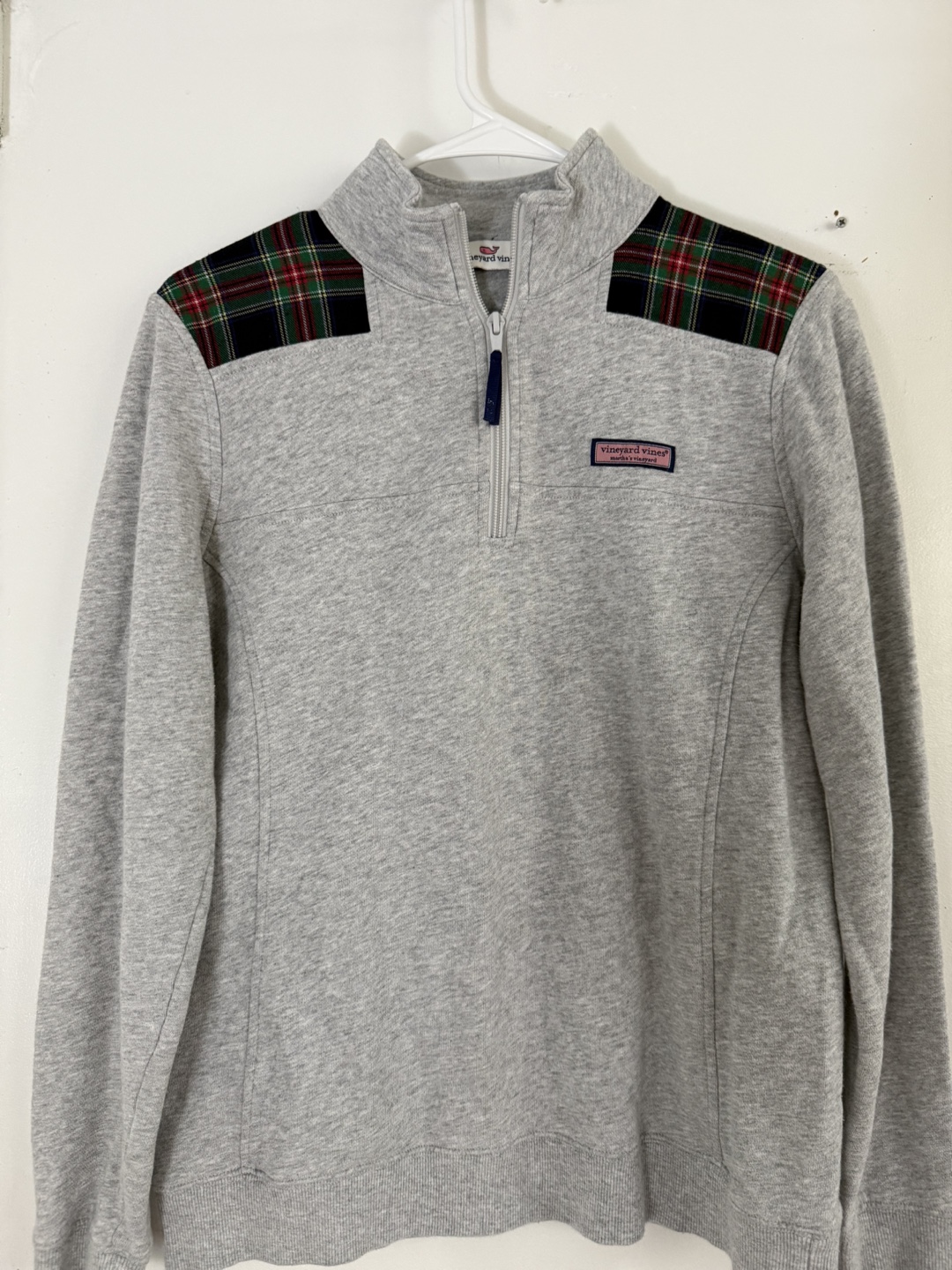 Vineyard Vines Pullover - Size Small