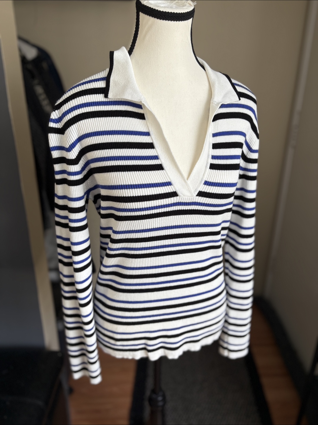 Reitmans Striped Long Sleeve Top - photo 2