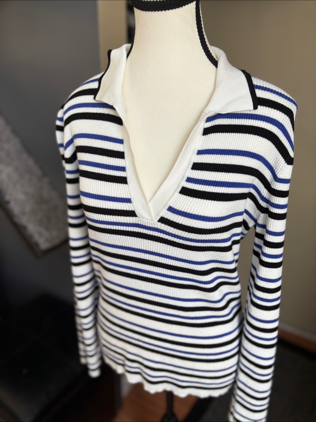 Reitmans Striped Long Sleeve Top