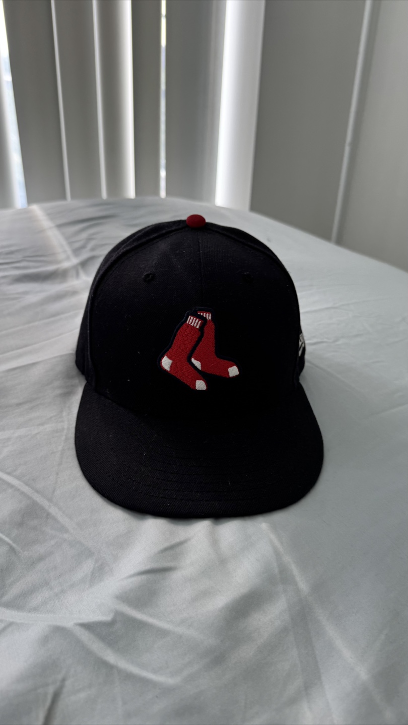 New Era Boston Red Sox 59FIFTY Cap - Size 7 3/8