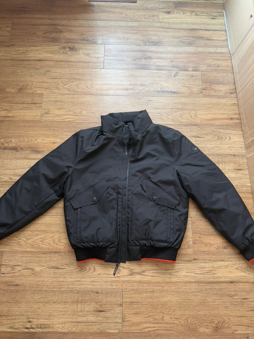 Tommy Hilfiger Men's Performance Jacket - Size M thumbnail