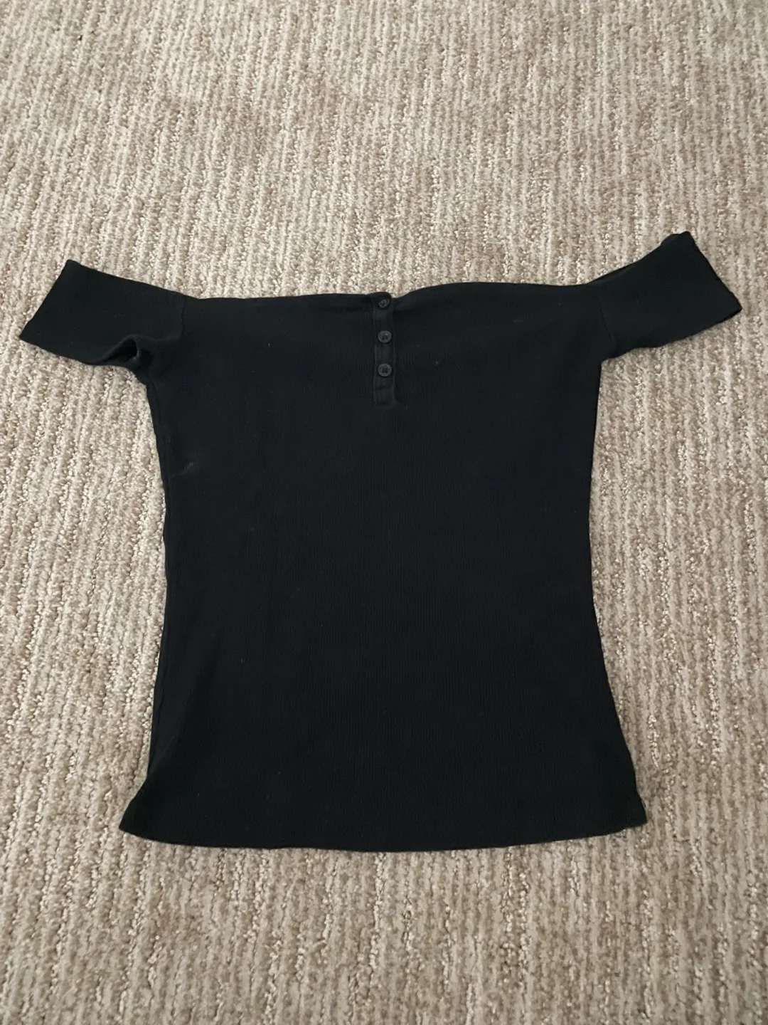 garage cropped off the shoulder top thumbnail