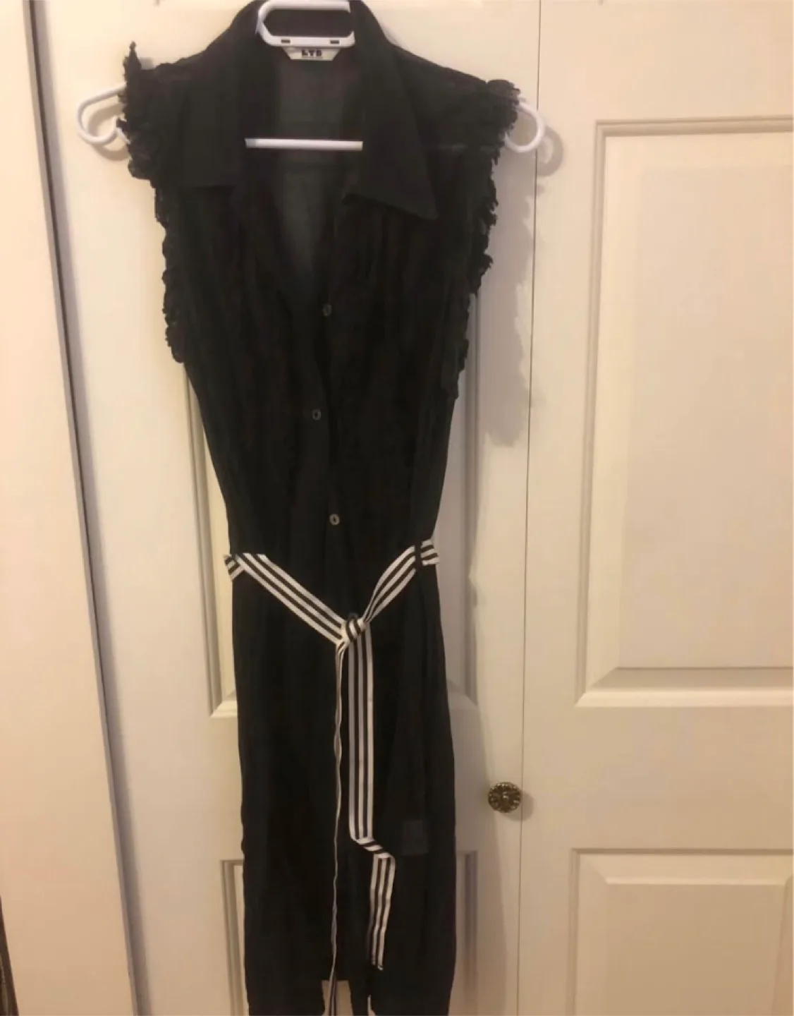 $5-$15 Assorted Women's Clothing image indicator(8)