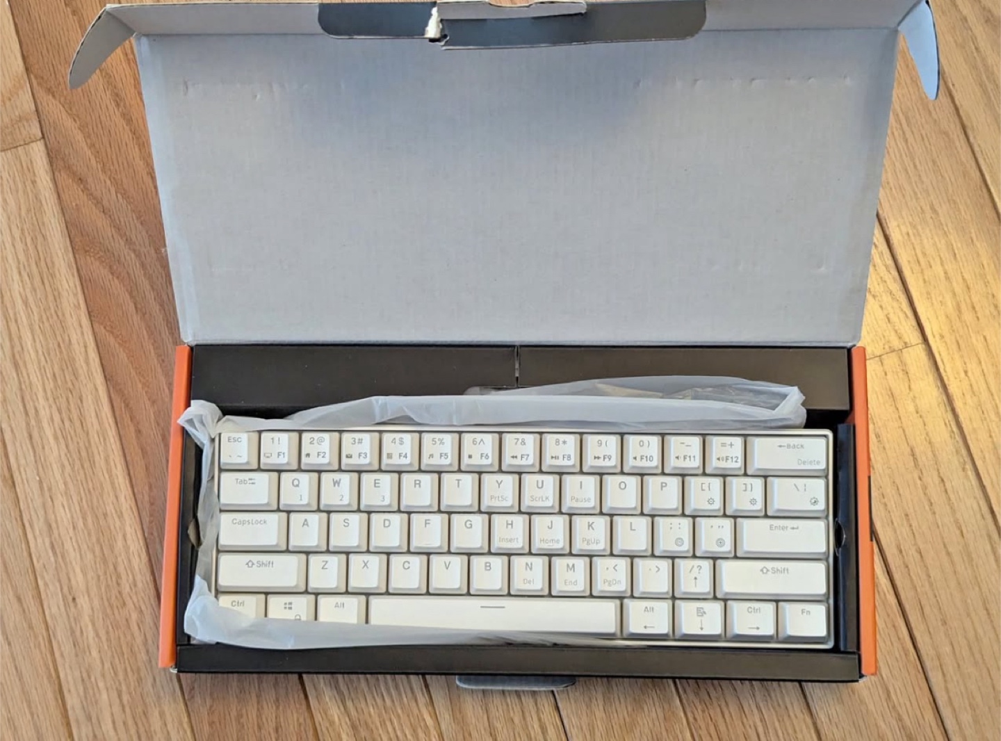 RK Royal Kludge RK61 Wireless 60% Mechanical Keyboard - White