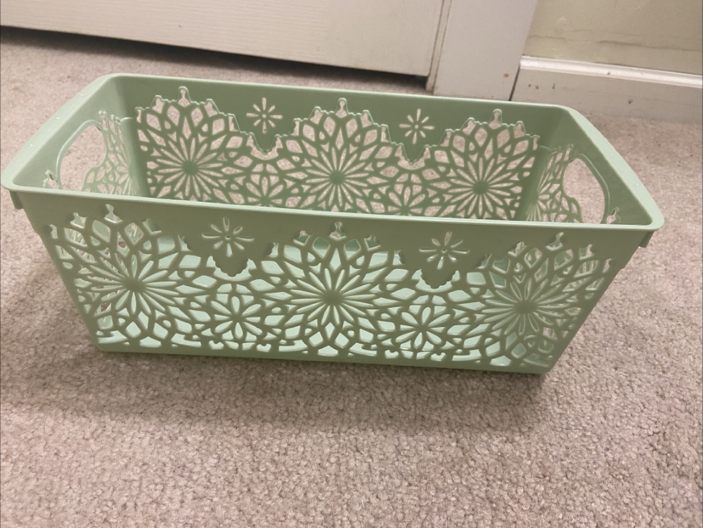 Green Plastic Storage Basket - photo 2