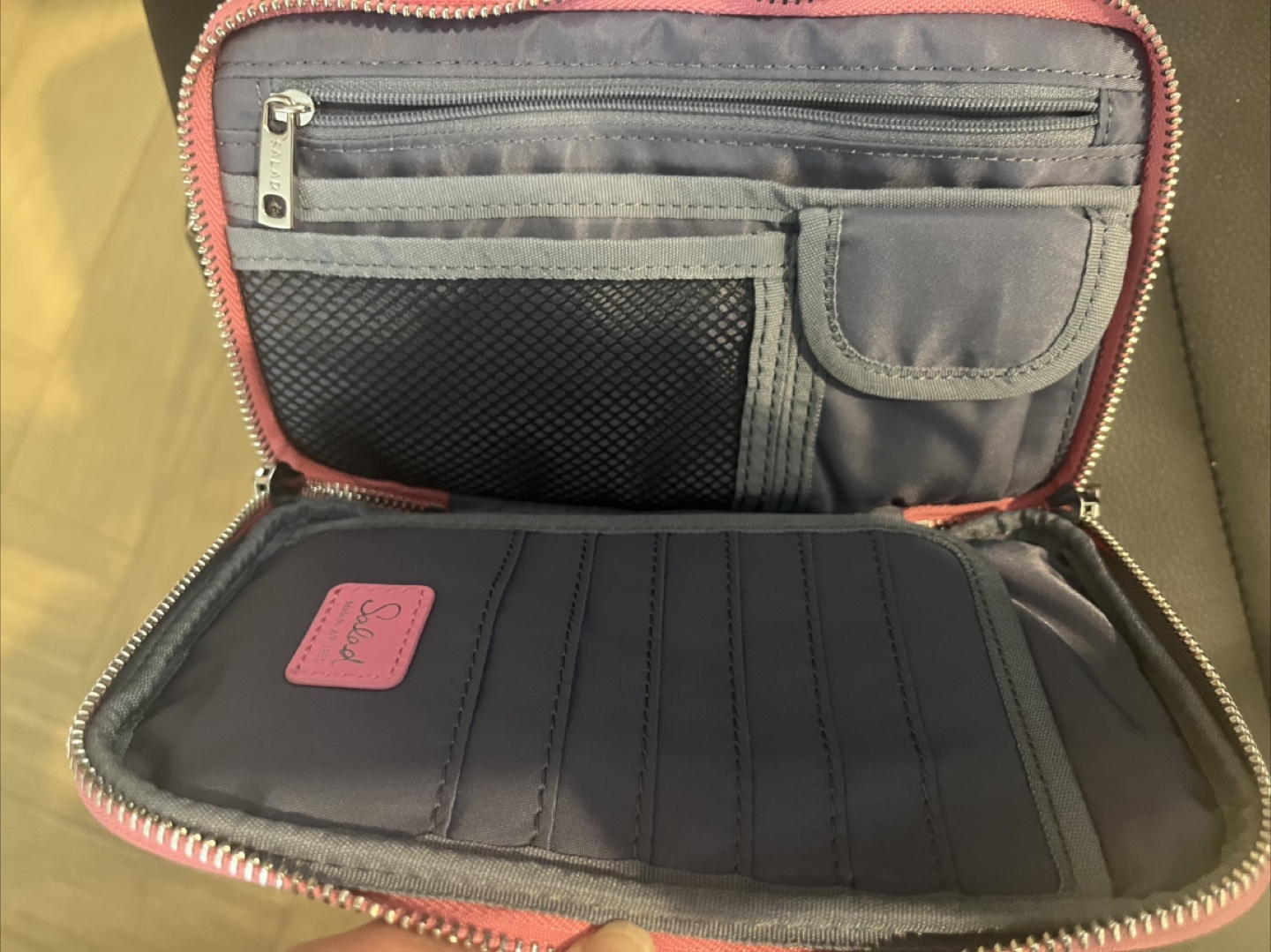 Brand New Genuine Salad Shoulder or Crossbody bag - photo 5