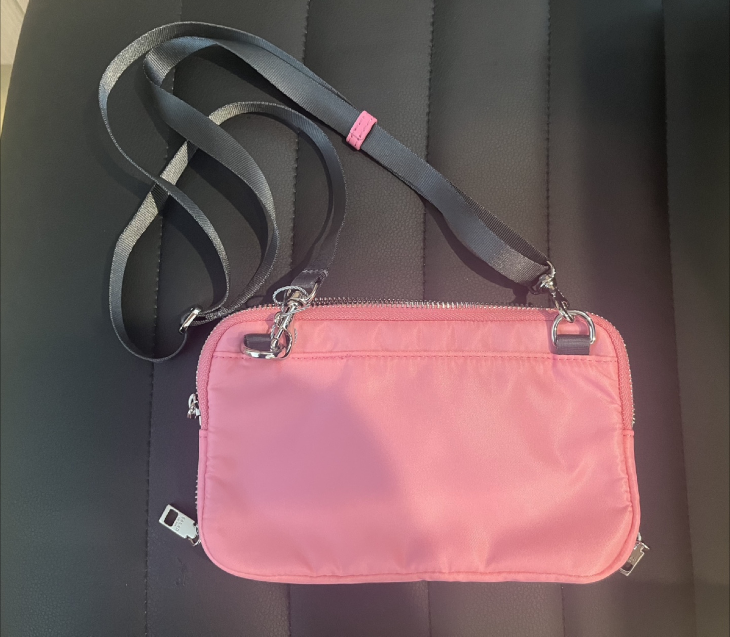Brand New Genuine Salad Shoulder or Crossbody bag - photo 2