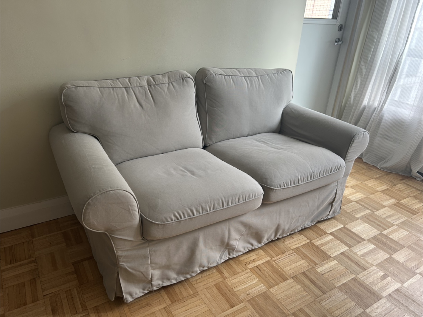 UPPLAND Two-Seater Loveseat Sofa (Beige)
