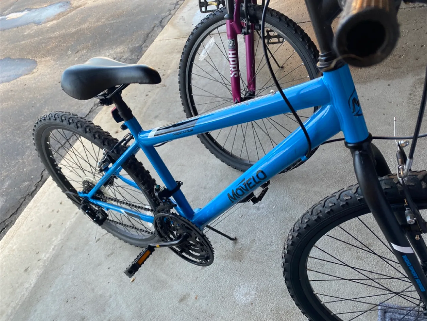 Movelo Algonquin Blue Bike thumbnail