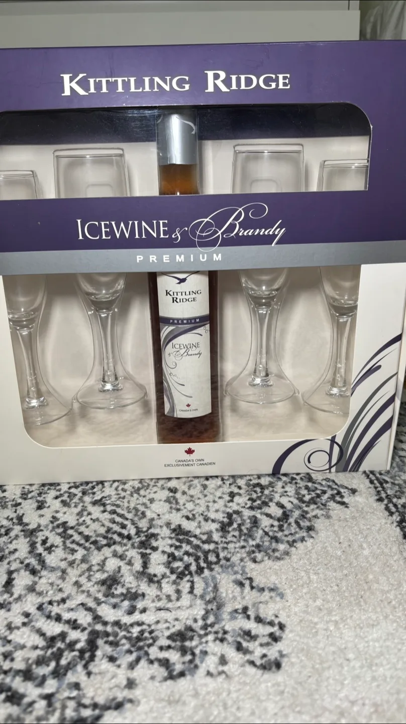 Kittling Ridge Icewine & Brandy Premium Set image indicator(2)