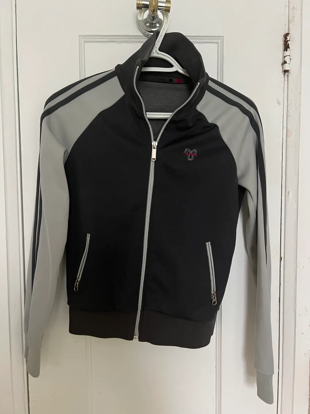 Aritzia TNA Track Jacket - Size XS thumbnail