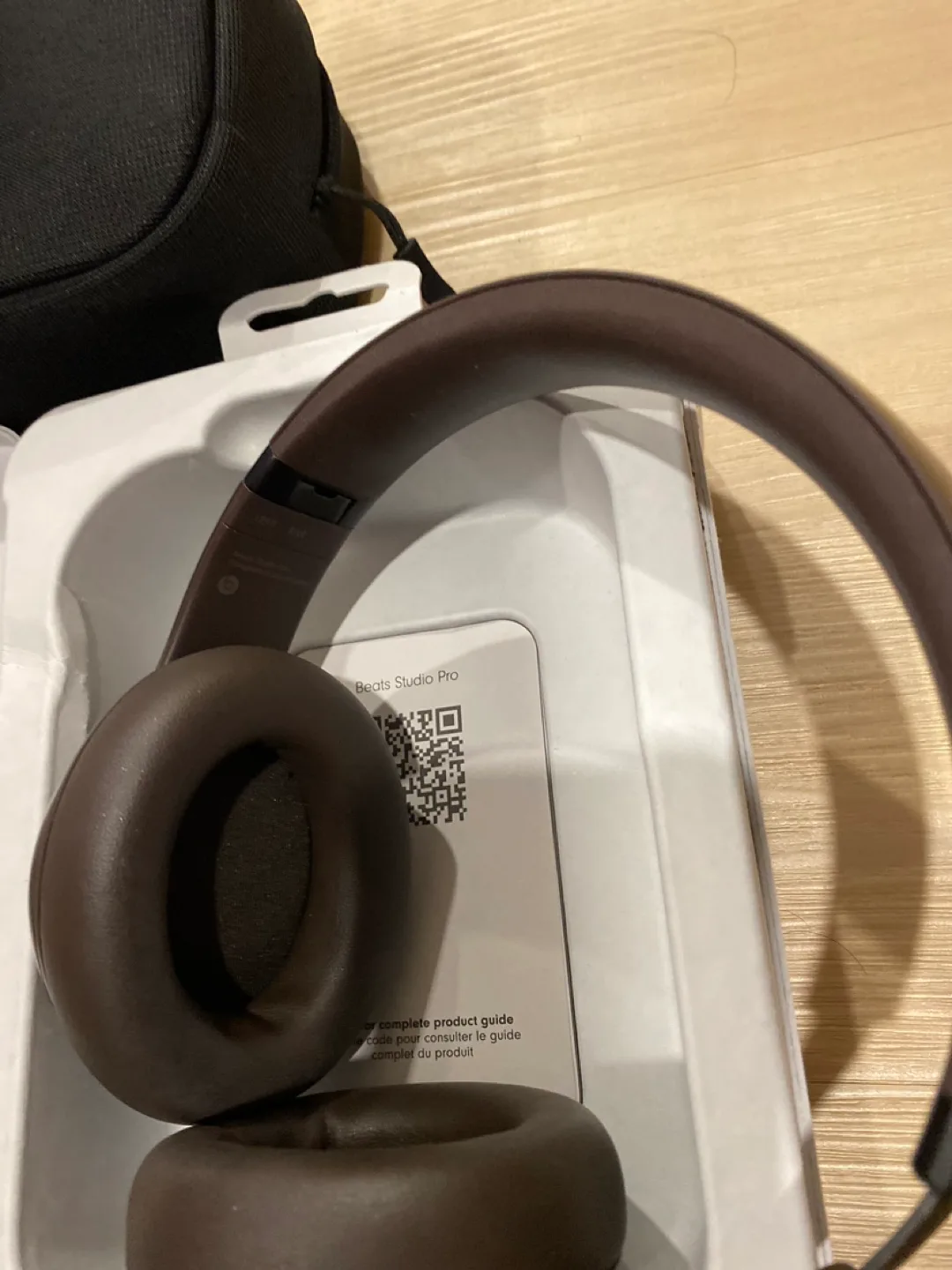 Beats Studio Pro Brown Headphones image indicator(6)