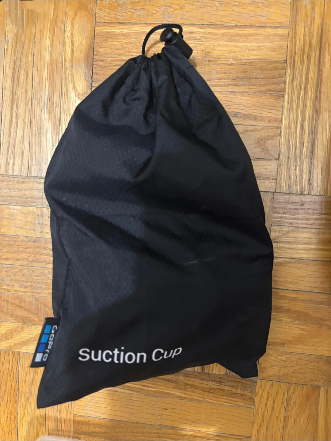 GoPro HERO4 Action Camera with Accessories image indicator(4)