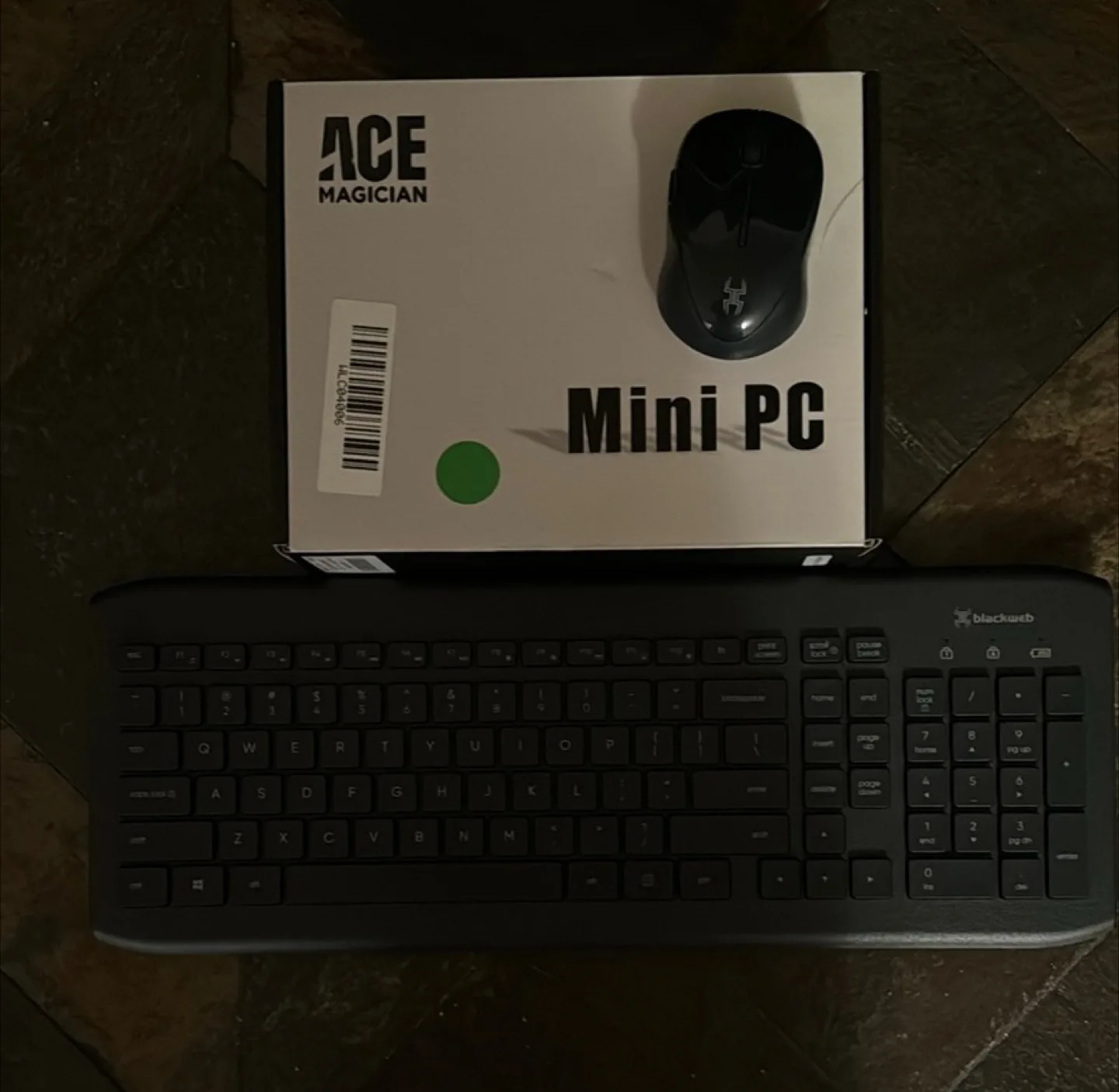 ACE Magician Mini PC with Keyboard and Mouse image indicator(3)