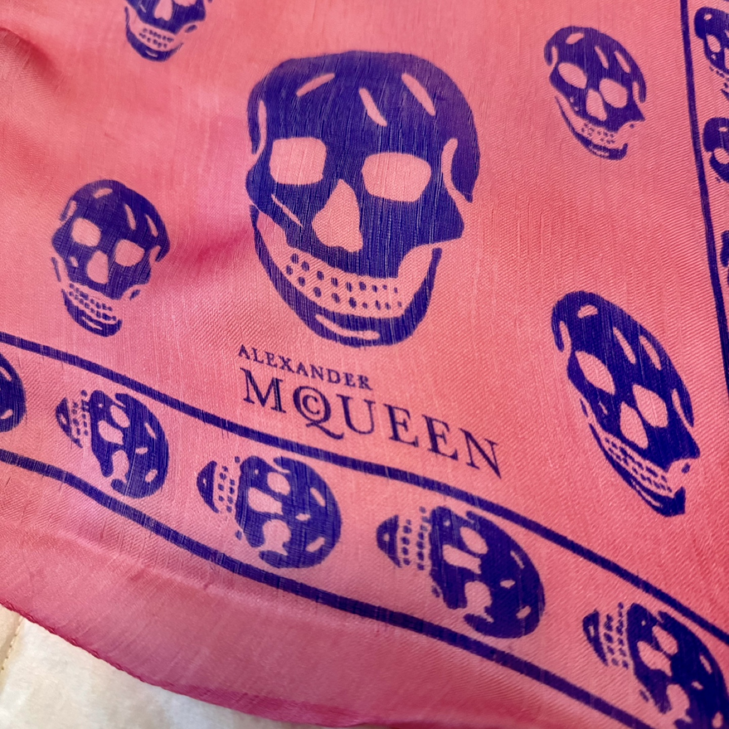 Alexander McQueen Pink Skull Scarf - photo 4