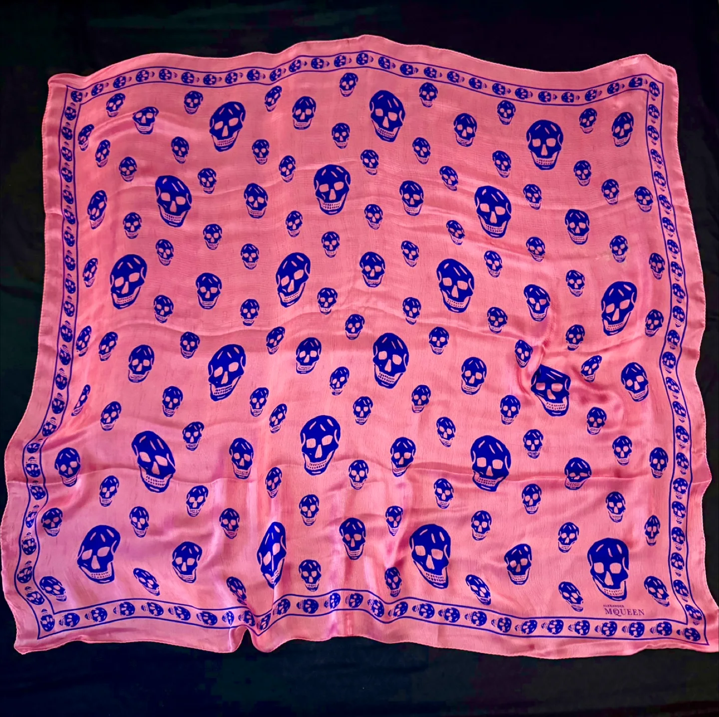 Alexander McQueen Pink Skull Scarf thumbnail