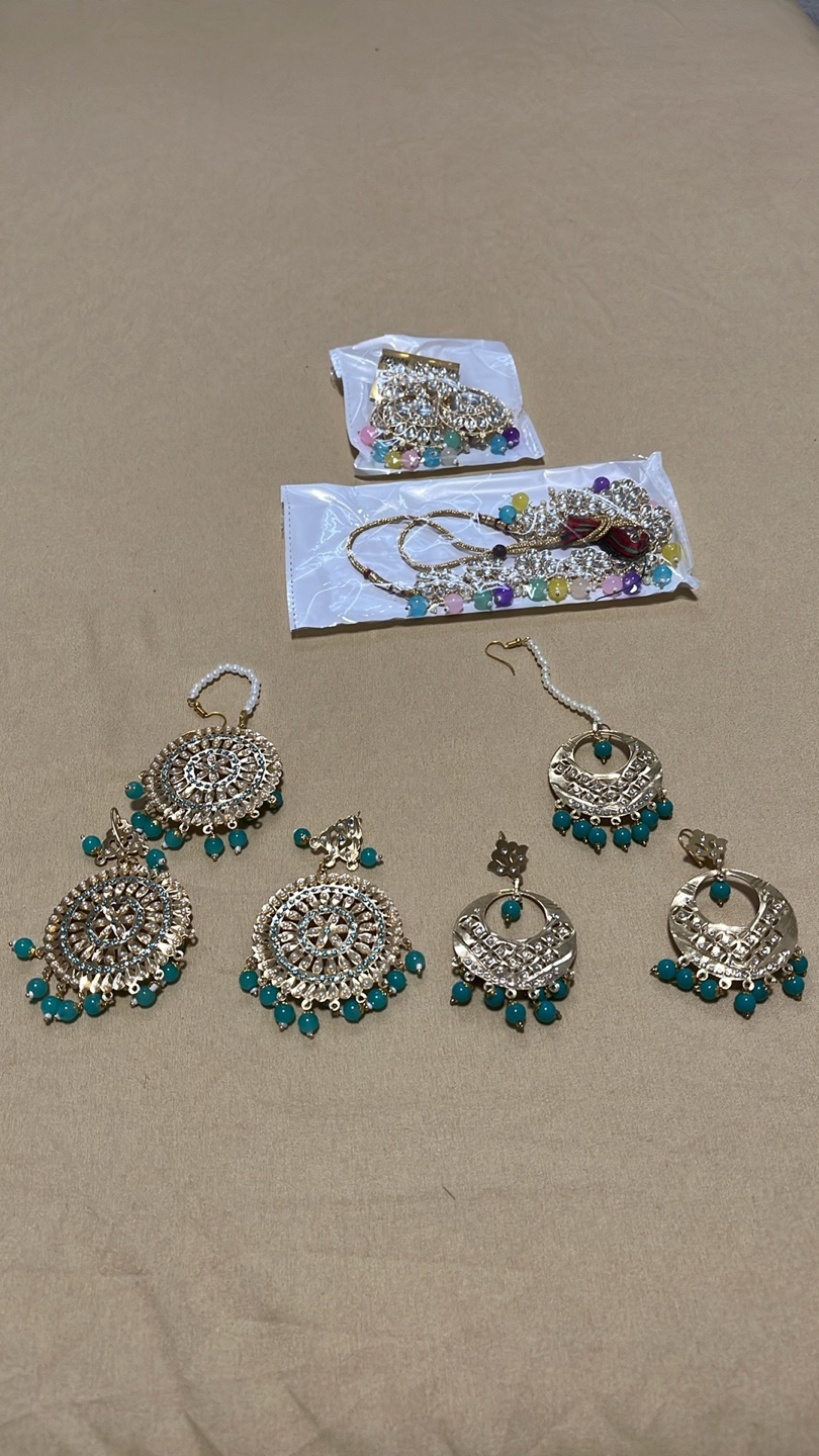 Earrings and Tikka Set - photo 3