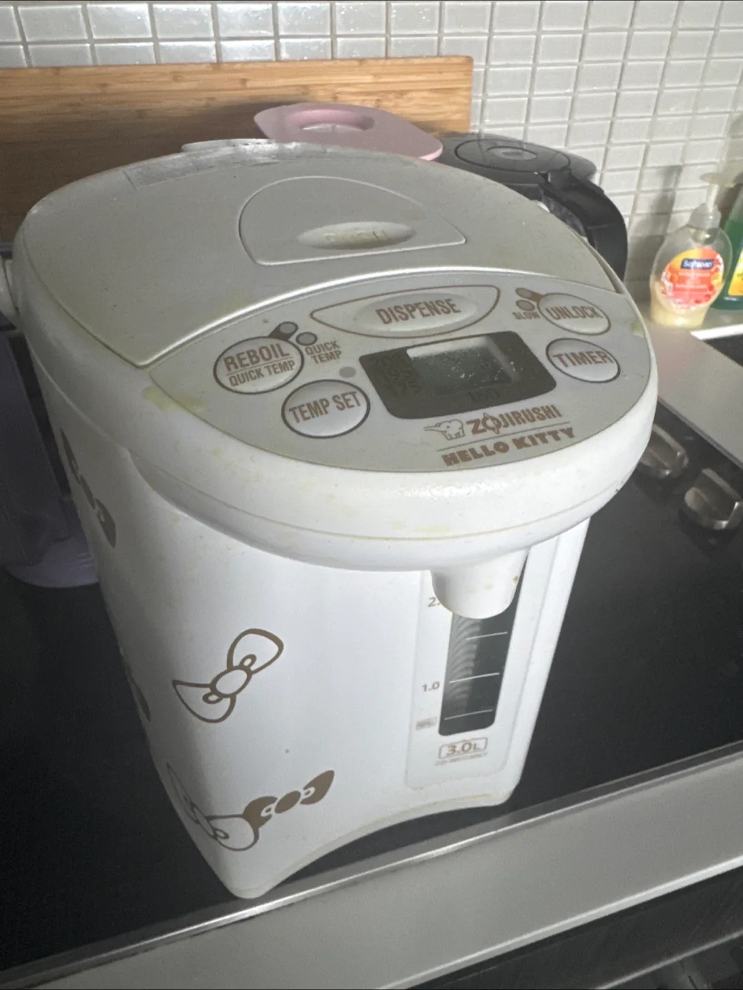 Zojirushi Hello Kitty 3.0L Water Boiler thumbnail