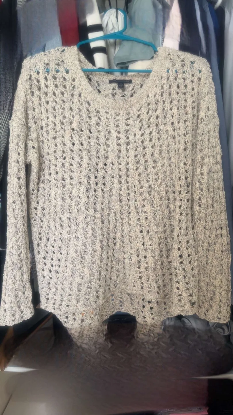 American Eagle Beige Knit Sweater thumbnail