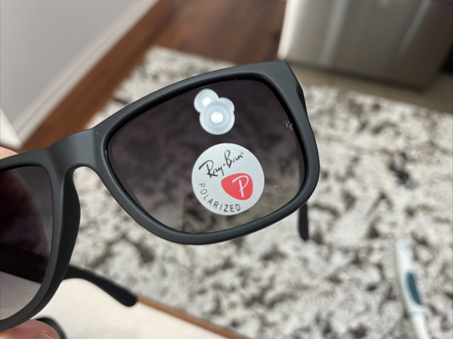 New Ray-Ban Polarized Sunglasses. Matte Black. MADE IN ITALY! - photo 3