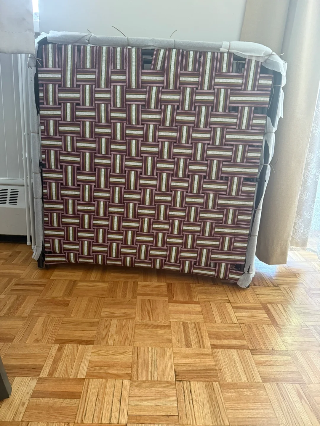 Folding bed thumbnail