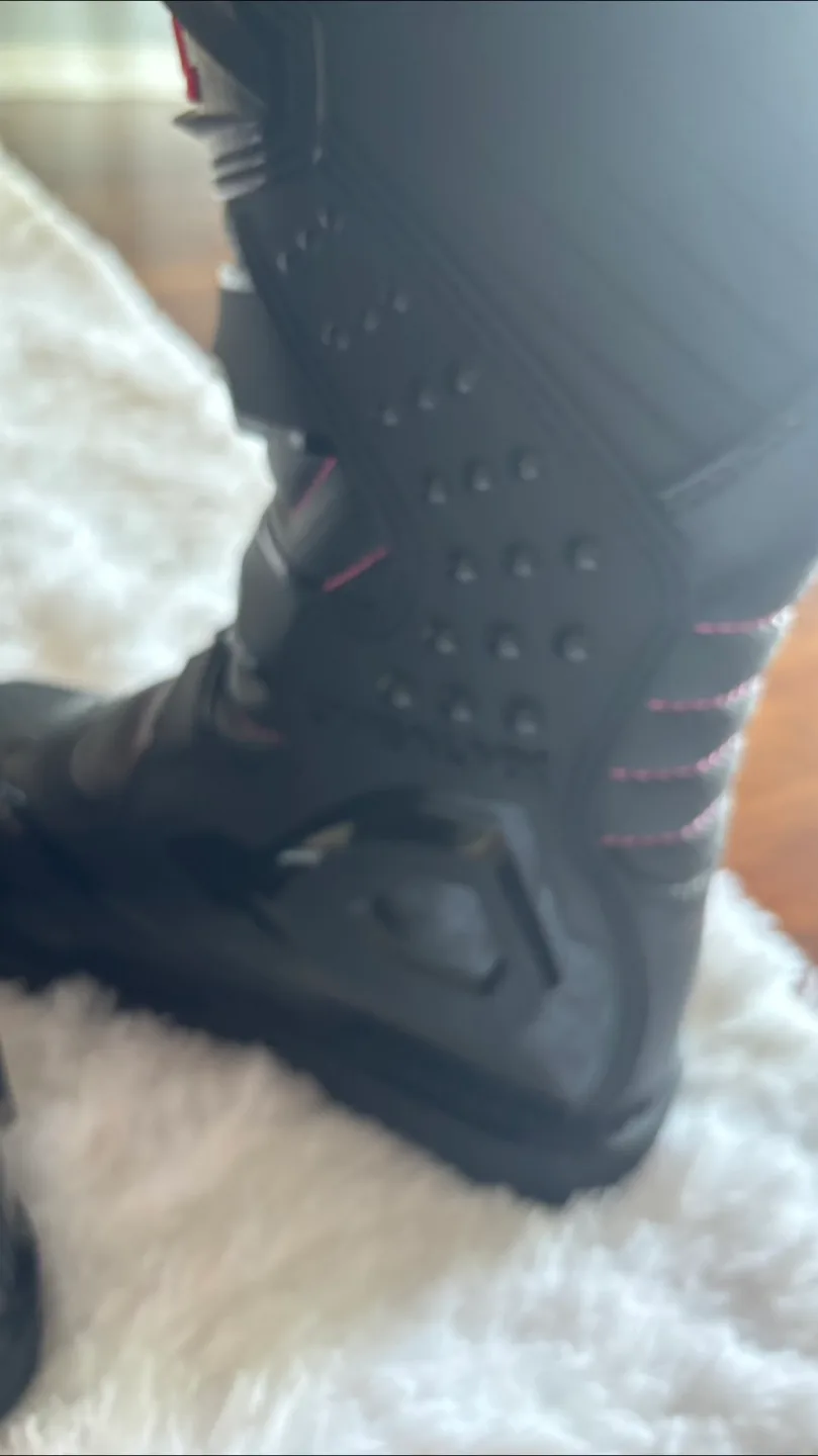 O'Neal Women's Rider Boots - Black/Pink image indicator(5)