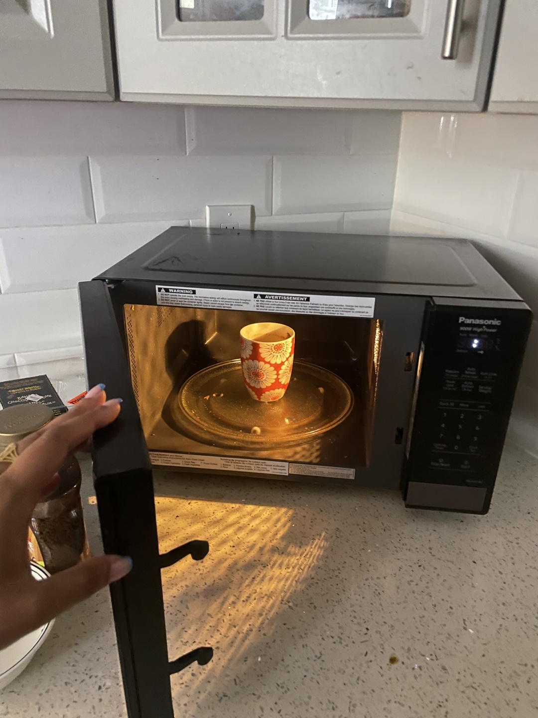 Panasonic 900W Microwave Oven