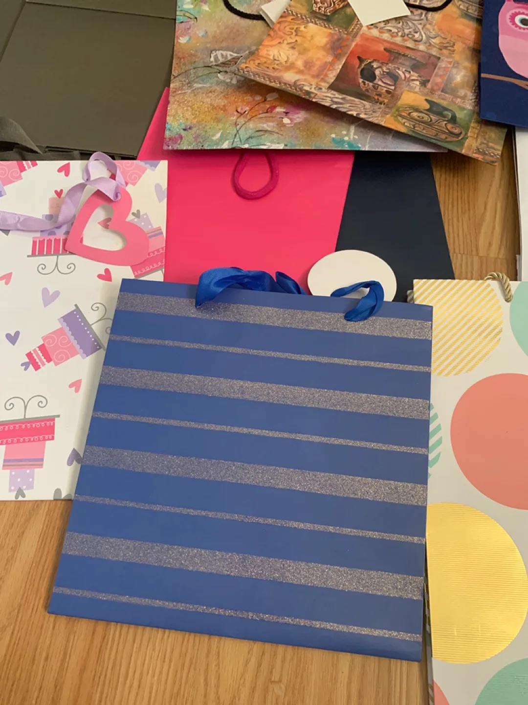 Assorted Gift Bags - Various Designs image indicator(5)