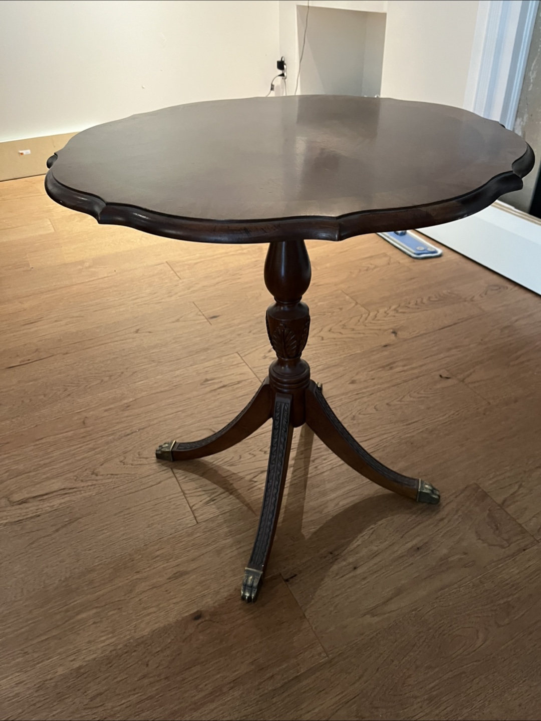 Coffee and matching side table - photo 2