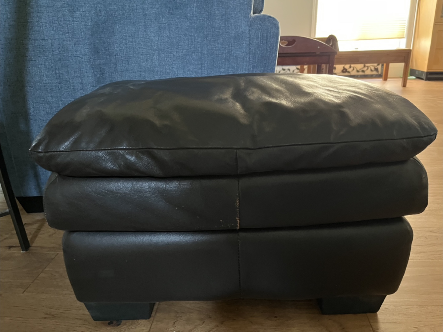Black/vwry dark brown Ottoman